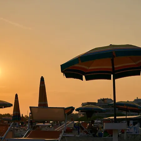 Apartment Tranquil Steps From Shore In Bibione