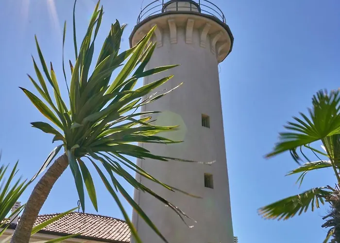 Lägenhet Tranquil Steps From The Shore *
