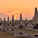 Apartment Tranquil Steps From The Shore Bibione